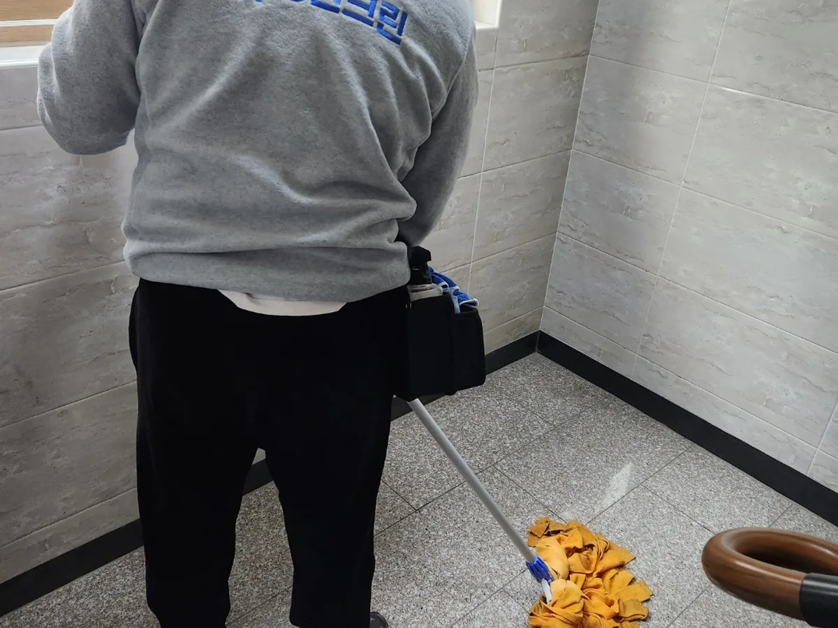 단양군 가곡면 건물 복도·대기 동선 야간 위생청소 사례 - 행진크린
